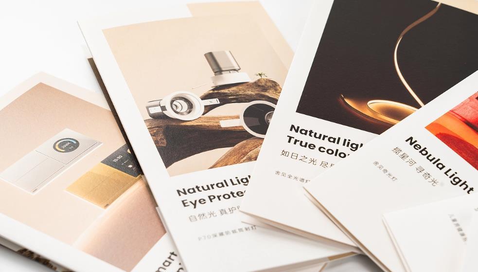 上海折頁印刷設(shè)計(jì)需要注意什么?吉印通設(shè)計(jì)師分享 5 個(gè)要點(diǎn)